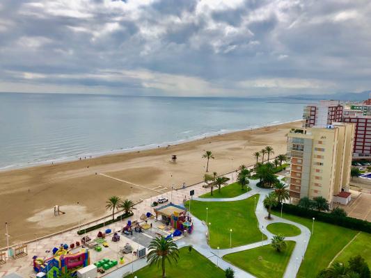 Inmobiliaria Cullera Playa Gestitur - Apartamento en Primera línea de Playa. #5723 - En Venta